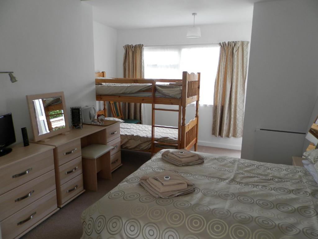 Wayside Cheer Hotel Castel Room photo